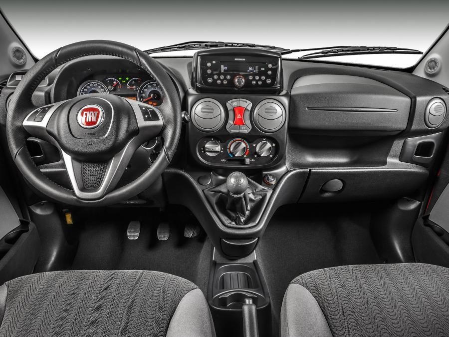 Fiat Doblo 2013 года  (BR) (фото 10 из 14)